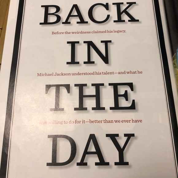 92’ ROLLING STONE AND 2009 MENS QUARTERLY G Q MAGAZINES Set of 2 - Picture 12 of 16